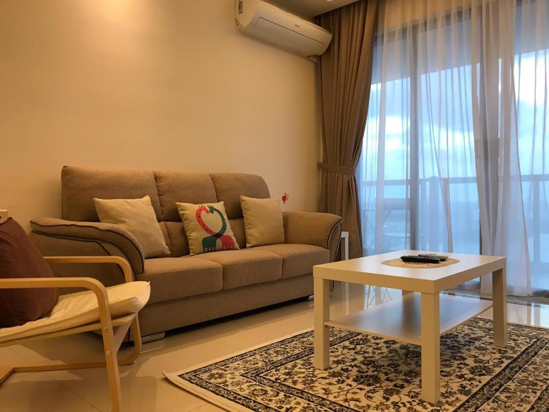 Jb City Ciq-R&F Shopping Mall Apartment Johor Bahru Habitación foto